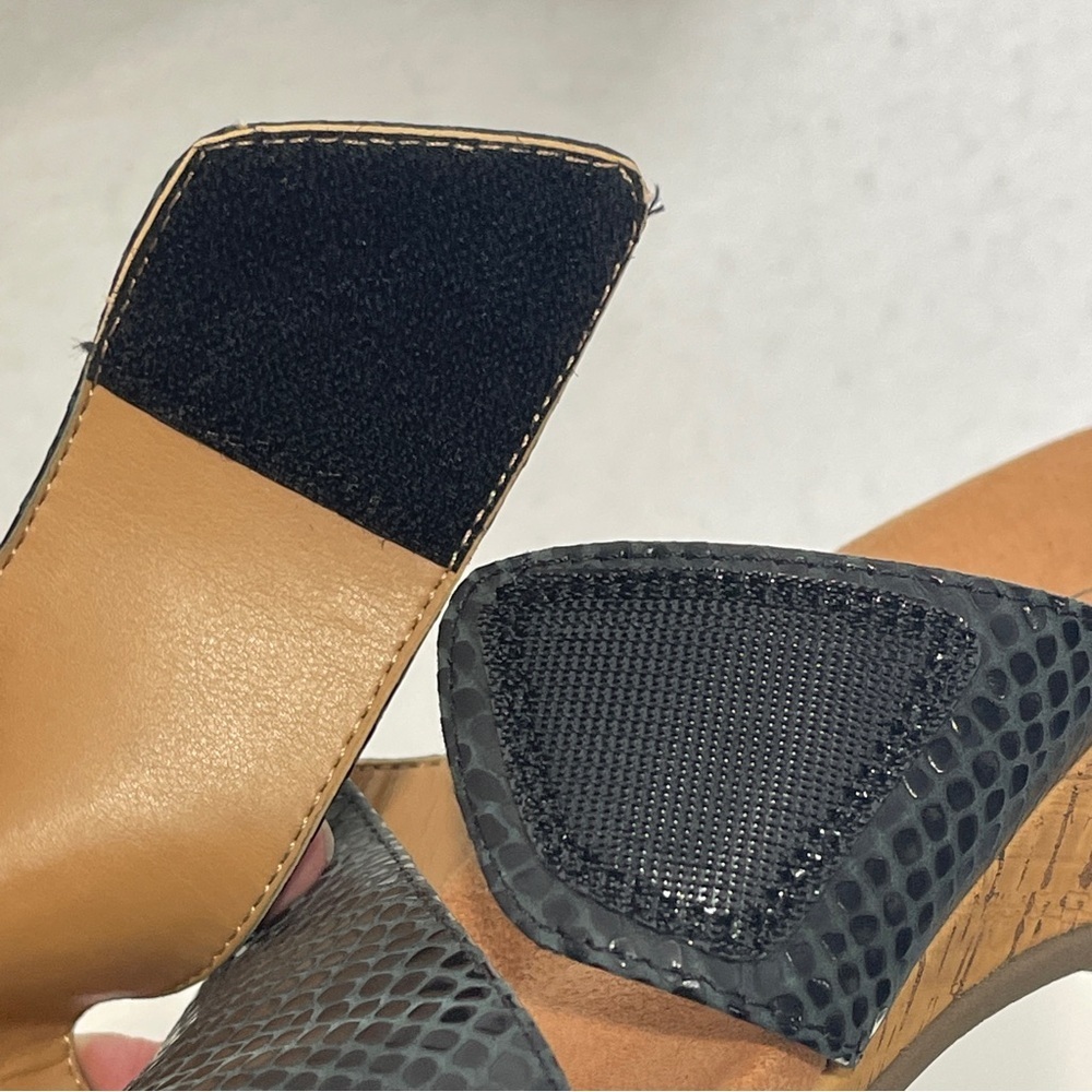 Vionic Paradise Leticia Wedge Slide Sandal Size 9 Adjustable Straps Black Cork - Picture 3 of 9